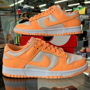 Women’s Nike Dunk Low Peach Cream Size 9